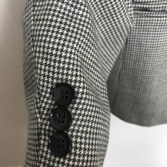 Meeting Street houndstooth blazer w/velvet collar - Picture 4 of 8